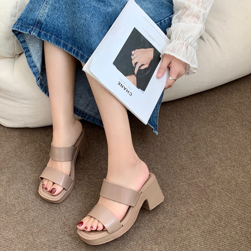 Jukoy ใหม่ รองเท้าแตะแฟชั่นผู้หญิง ดีไซน์ส้นสูงสาวๆต้องชอบใส่ทำงานออกงานหรือแมทช์ชุดแต่งตัวก็ได้หมดวัสดุใช้เป็นยาง