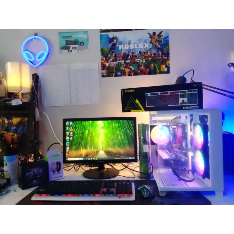 ♦️คอมชุดเล่นเกม GtaV fiveM  มาครบชุดพร้อมจอคับ👍