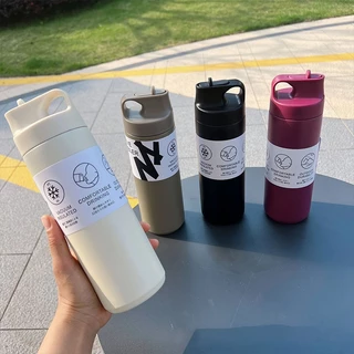 PANDA Minimal Tumbler Design กระบอกน้ำสแตนเลส ฝาพับ มีหลอดดูดน้ำที่ฝา มีหูหิ้ว ขนาด 550 ml