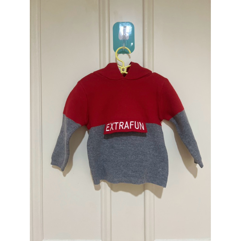 Zara kid : Hooded Sweater with Slogan