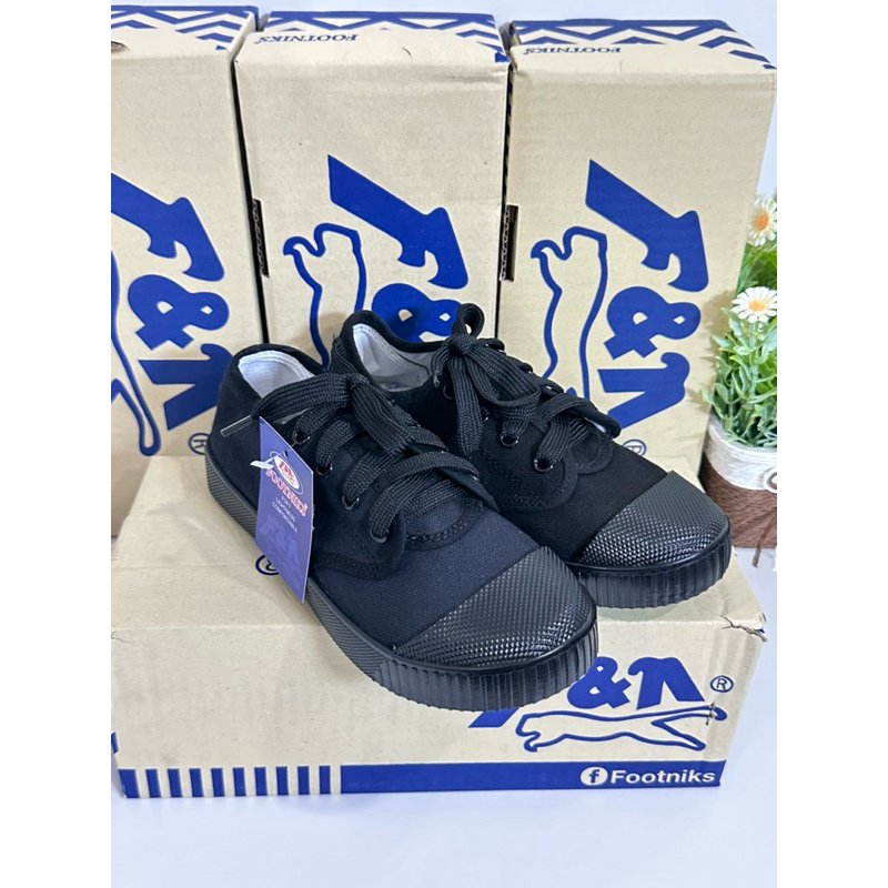 💦พร้อมส่ง💦 FOOTNIKS ฟุตนิกส์ รองเท้าผ้าใบนักเรียน ไซส์ 31-45 รุ่น T09-F205 รองเท้านักเรียน สีน้ำตาล, สีขาว, สีดำ