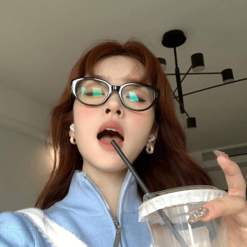 [จัดส่งจากกรุงเทพ]แฟชั่นเกาหลีแว่นตา ย้อนยุคกรอบใส ป้องกันแสงสีฟ้า ไล่โทนสี ขนาดใหญ่เครื่องประดับแฟชั่นแว่นกันแดดUnisex - รูปที่ 3