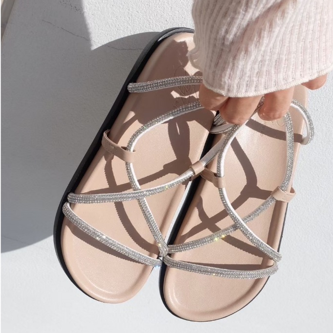 [สินค้าใหม่] Day1Step รองเท้าแตะส้นแบนเพื่อสุขภาพ รุ่น Alexa สีคลาสสิก​ / Fluffy Sandals Shoes - classic