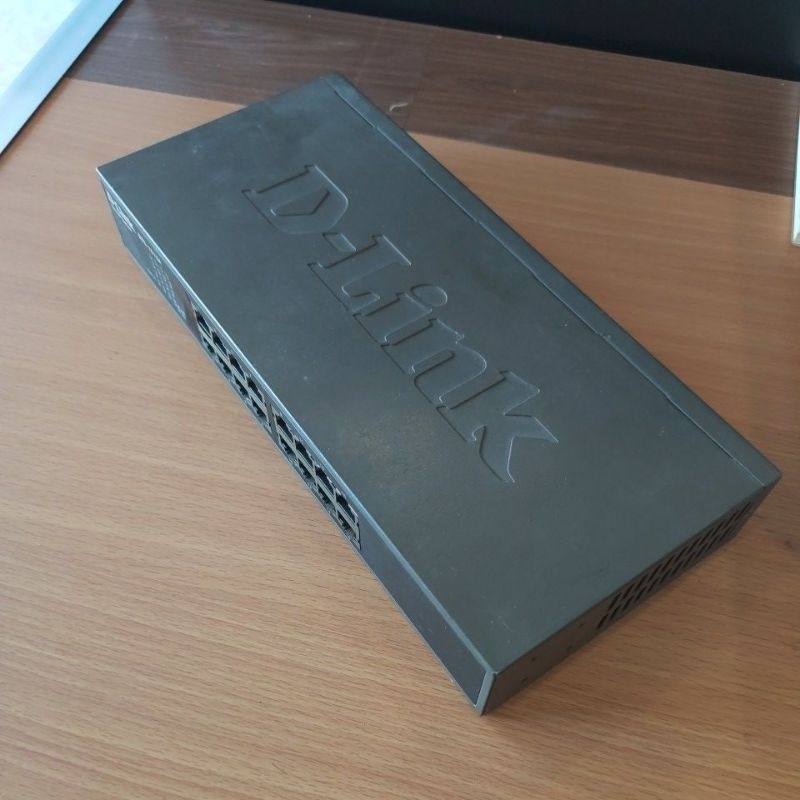 อุปกรณ์ dlink des-1016a