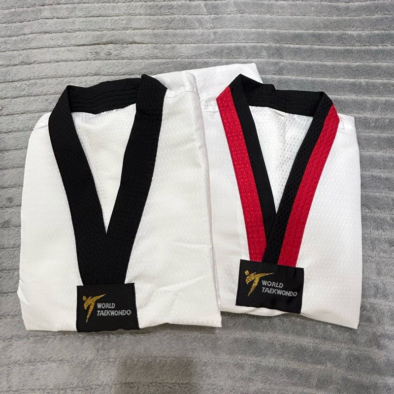 A10# ชุดเทควันโดผ้านาโน ป้ายสี่เหลี่ยมทองไม่มียี่ห้อ ultralight taekwondo uniforms