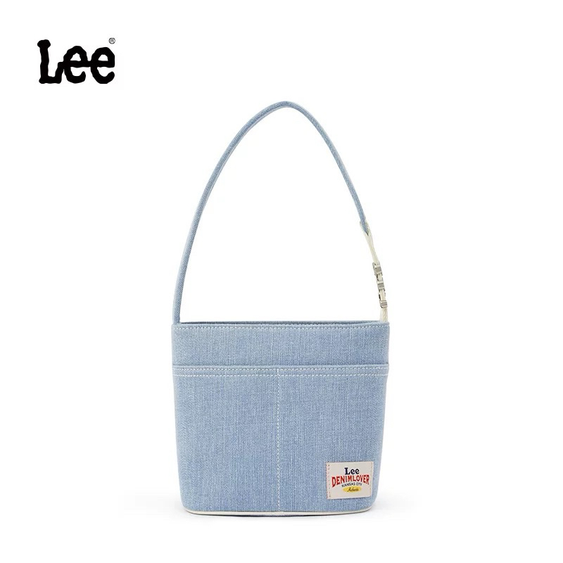 [พรีออเดอร์] กระเป๋าผ้ายีนส์/กระเป๋าสะพาย/ tote bag Lee (ของแท้)