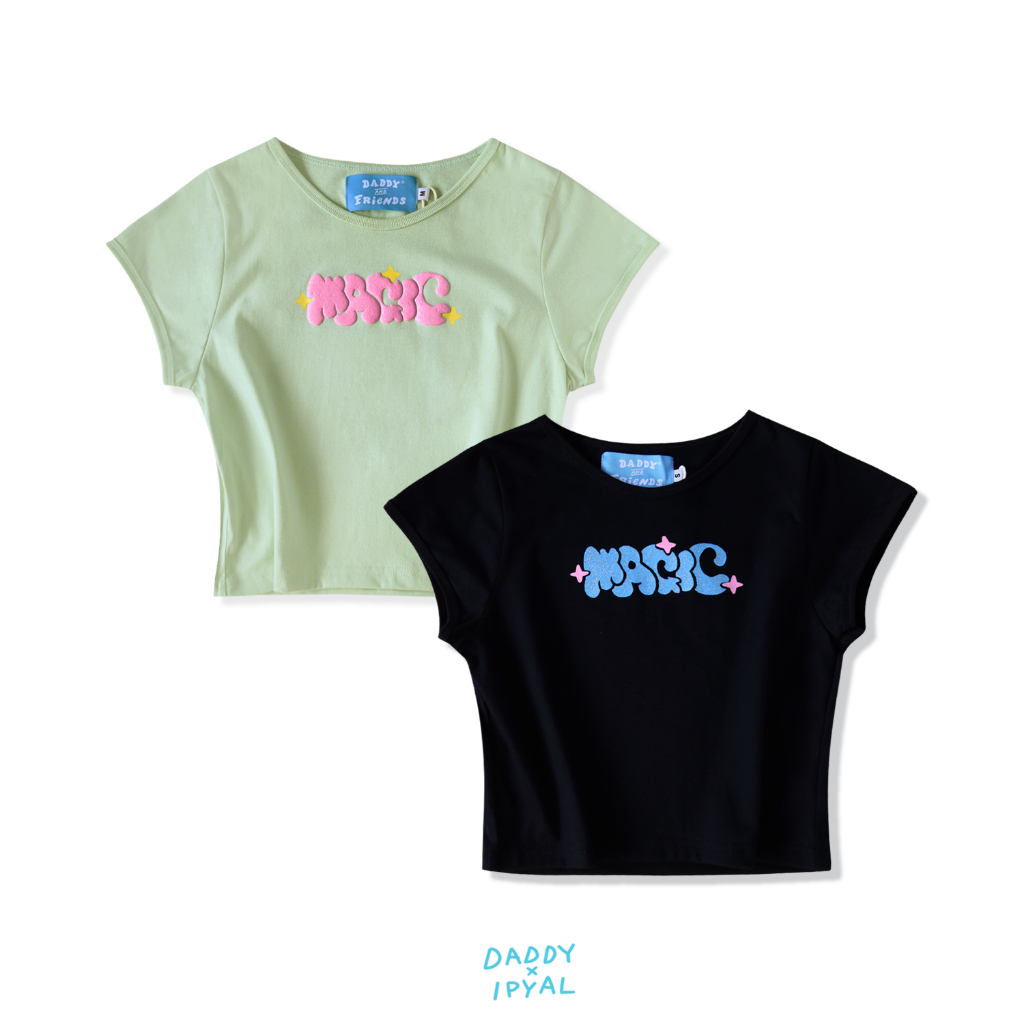 DADDY | IPYAL x Daddy Magic Crop Top เสื้อครอปท็อปผ้ายืดCotton สกรีน MAGIC สีเขียว สีดำ