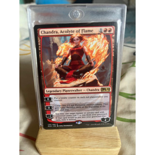 การ์ด MTG Chandra, Acolyte of Flame Red Magic the gathering EDH รุ่น Core Set M20 สภาพ Nm