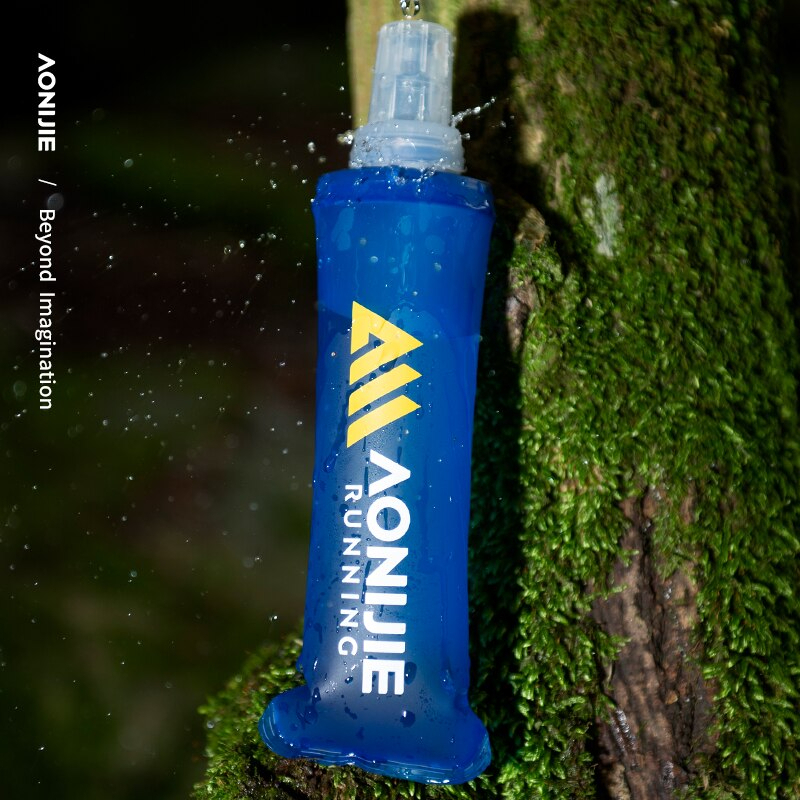 ขวดน้ำแบบนิ่ม TPU พับเก็บได้ Aonijie ขนาด 250ml, 500ml สำหรับวิ่ง Half, Full Marathon (L24) - รูปที่ 5