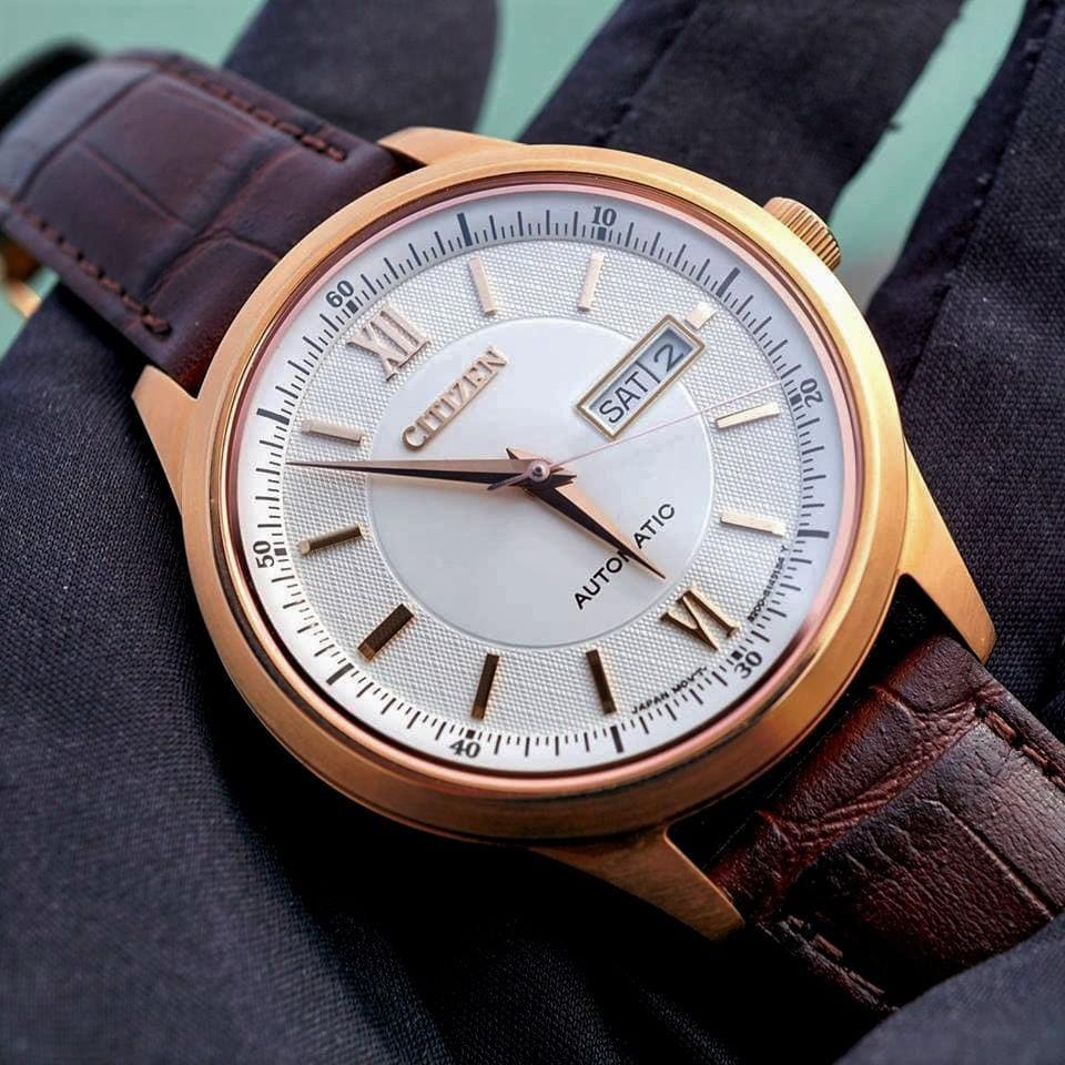 Brand new nos Citizen ny4053-05a Mechanical Men's Watch. มีกล่อง และ ใบ สินค้าพร้อมจัดส่ง ตัวเรือนสี pink gold