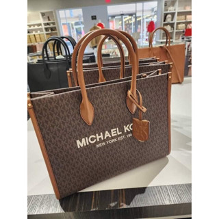 พร้อมส่ง 🇺🇸แท้ 💯% Michael Kors Mirella Medium EW Tote Brown MK Signature Satchel Shoulder Bag สีน้ำตาล