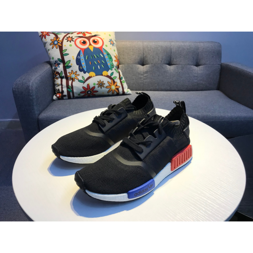 🔥จัดส่งจากเกาหลี🔥 Adidas NMD R1 รองเท้าผ้าใบลำลองและสบายสำหรับผู้ชายและผู้หญิง