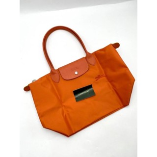 สีส้ม 🍊🍊🍊New Longchamp size M หูยาว