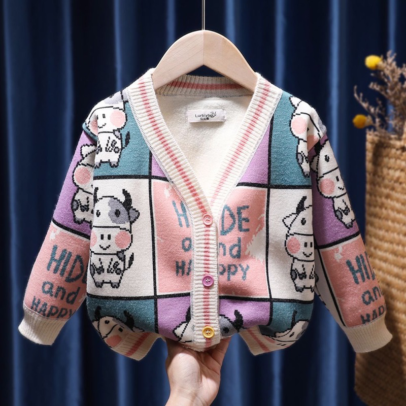 พร้อมส่งจากไทย ชุดแขนยาวเด็กลายน้องวัวสีขาว สตล์น่ารักเกาหลี ผ้าไหมพรม เนื้อผ้าค่อนข้างหนา ใส่อุ่นๆ (SWT Nongwua)