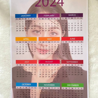 ปฏิทินปี 2024 ขนาด A4 ส่งรูปมาทำได้  สินค้าเคลือบแข็ง ภาพชัด เจมีไนน์โฟร์ท 4eve proxie หรือรูปเพื่อนเพื่อทำเป็นของขวัญ