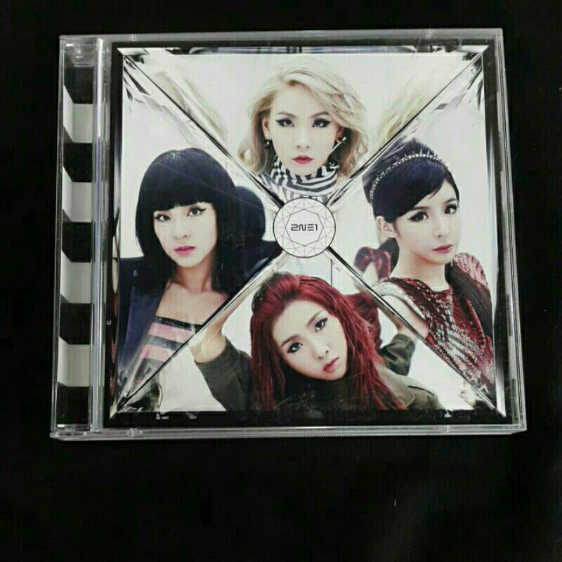 Cd ซีดีเพลง 2NE1 ; CRUSH ( CD+DVD)*