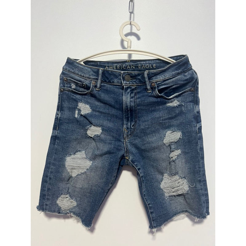กางเกงยีนส์ขาสั้น American eagle
