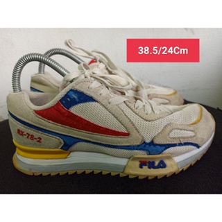 Fila Size 38.5 ยาว 24 Cm  รองเท้ามือสอง  ผู้หญิง เท้าเล็ก   แฟชั่น ลำลอง ทำงาน