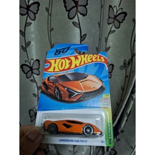 hotwheel basic car Lamborghini sianfkp37