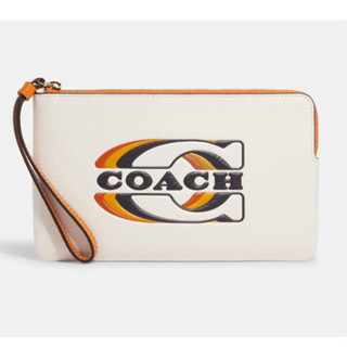 กระเป่า Coach Large Corner Zip Wristlet With Coach Stamp