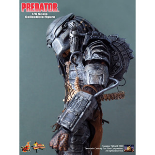 HOT TOYS MMS 90 PREDATOR  (มือสอง)