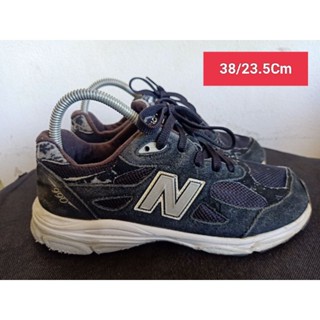 New balance Size 38 ยาว 23.5 Cm  รองเท้ามือสอง  ผู้หญิง เท้าเล็ก แฟชั่น ลำลอง ทำงาน