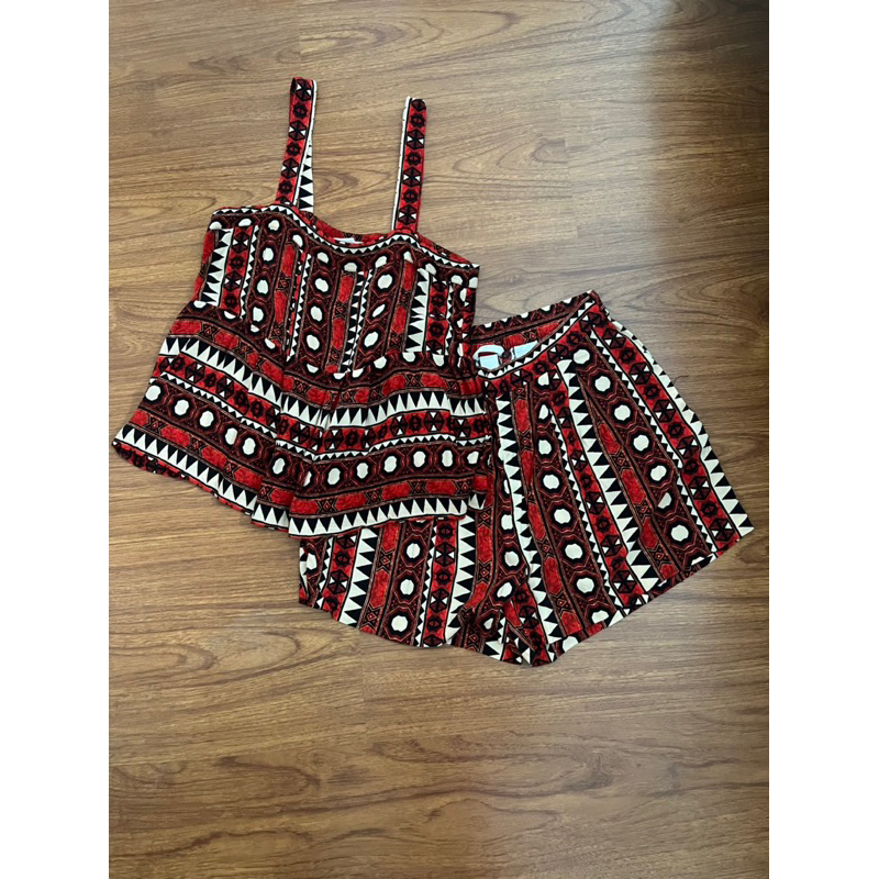 ส่งต่อ มือ2 ชุดเซ็ตงานshop H&M