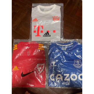 เสื้อบอล ไม่ แท้ !!! bayern , everton , wales เหมาๆ3ตัว 299บาท