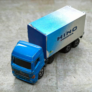 Tomica โมเดลรถเหล็กโทมิก้า Hino Profia  Die-cast Truck NO.77