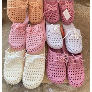รองเท้ายางหัวปิดยี่ห้อbdsรุ่นbde054size36-41คละสี