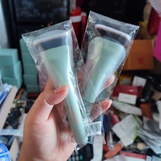 แปรงรองพื้น Laneige Neo Foundation Brush