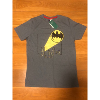 เสื้อยืดลาย Batman Hm