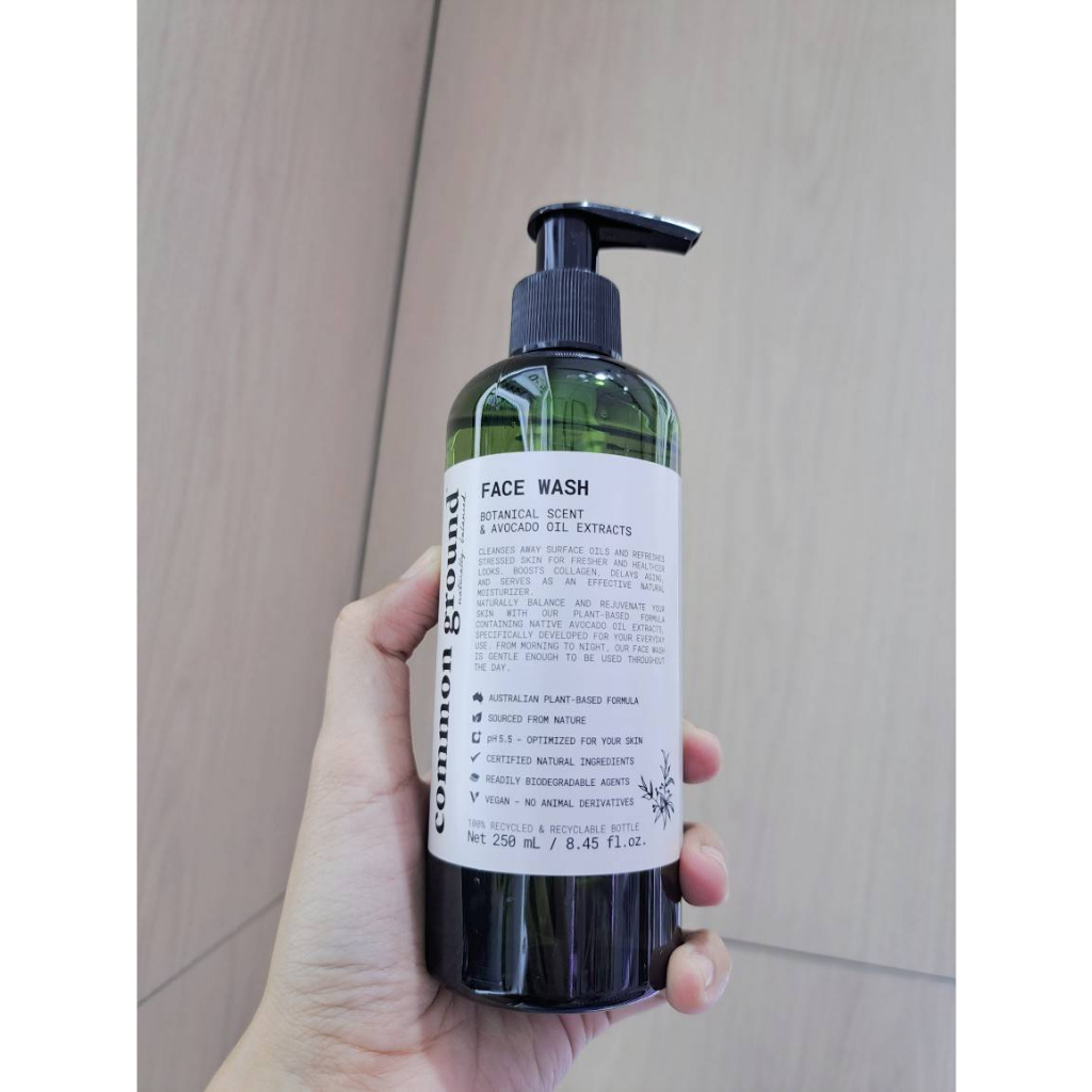 เจลล้างหน้า COMMON GROUND Face Wash 250ml.เจลล้างหน้า คอมมอน กราวด์ สารสกัดจากน้ำมันอะโวคาโด ออร์แกนิก 250 ml.