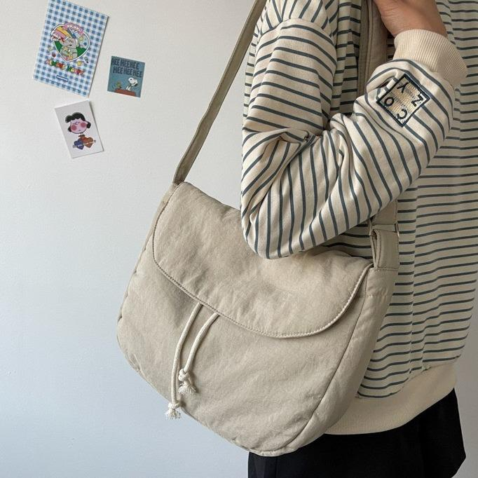 the blue boxford - BL35 กระเป๋าสะพาย