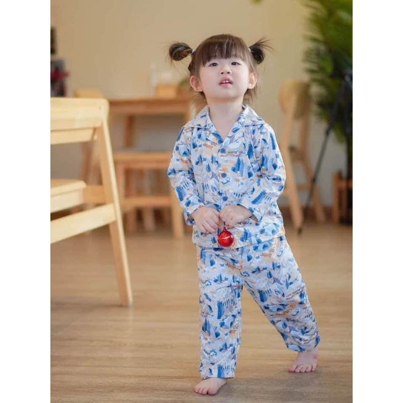 ชุดนอนเด็ก tilly milly 3T use like new