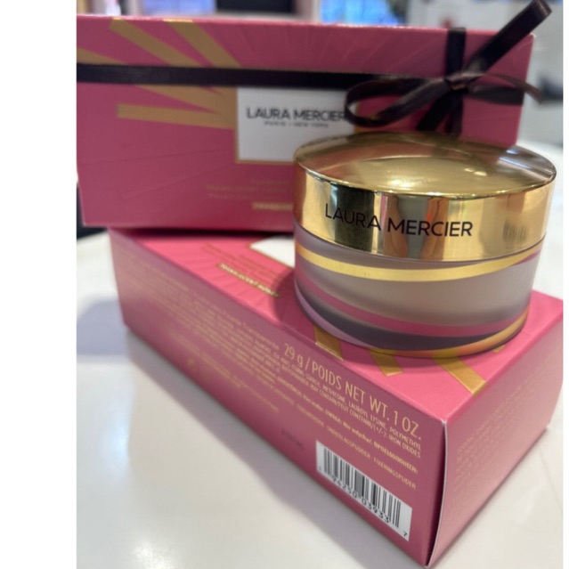 LAURA MERCIER TRANSLUCENT POWDER