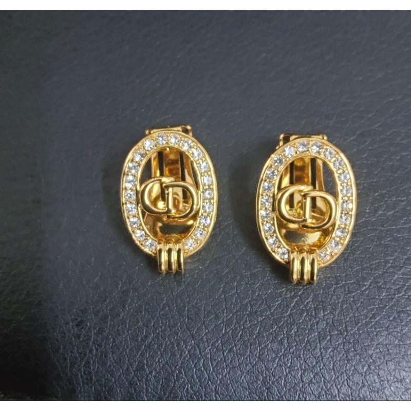 ต่างหู Dior มือสองของแท้