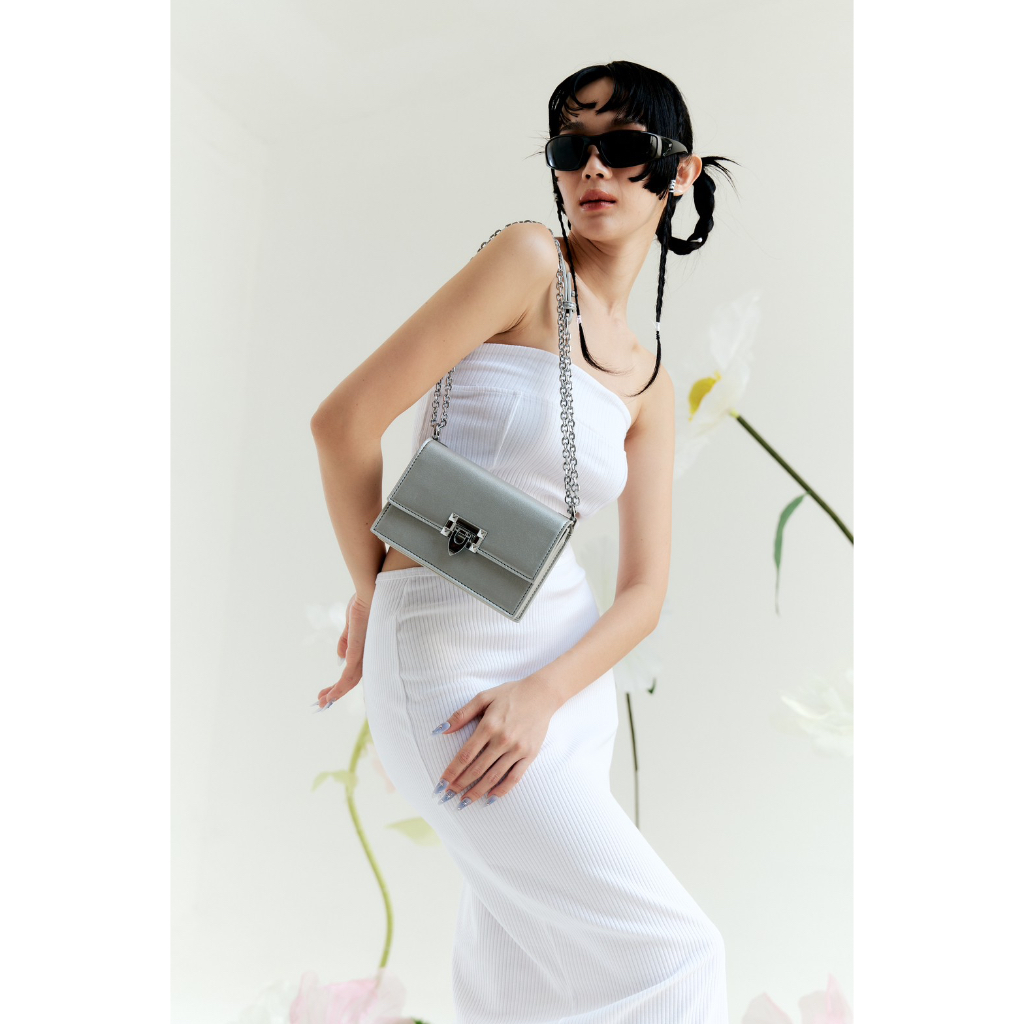 POLARBOLL - CODYกระเป๋าหนังสะพายข้างไซต์เล็กกว่ารุ่น Polarly