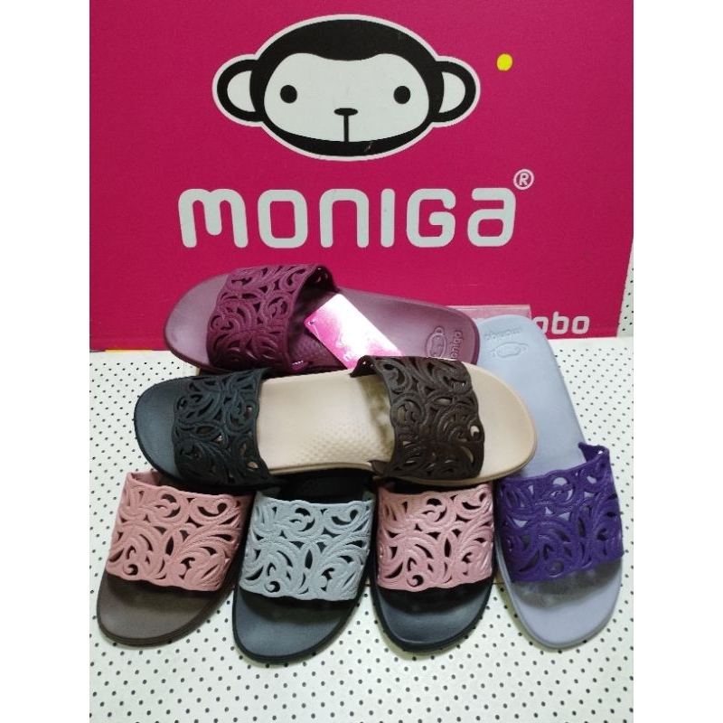 รองเท้า สวม MONOBO Moniga 4.3 ลายไทย สวมใส่สบาย