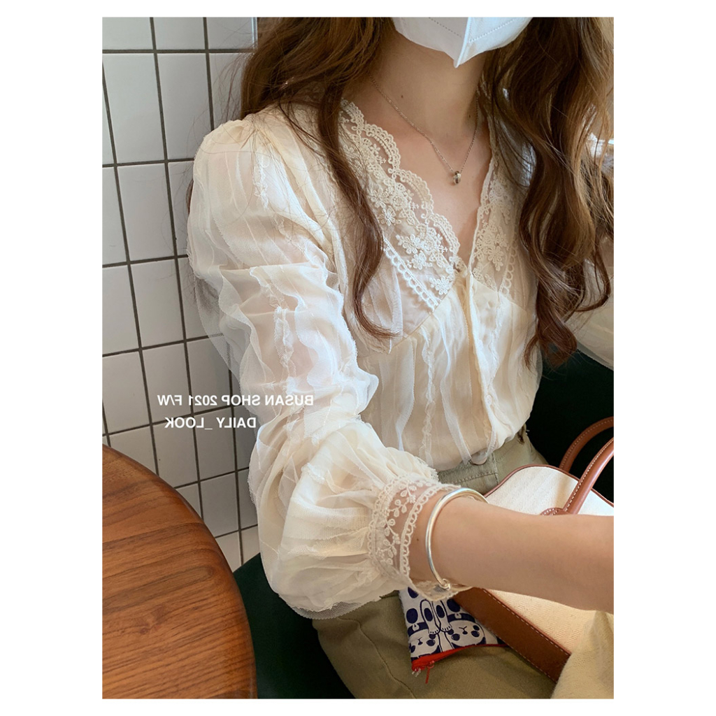 COD PBB2895 เสื้อเชิ้ตลูกไม้แขนยาวคอวีผู้หญิงเรียบง่าย เสื้อแฟชั่นเกาหลีสุดน่ารัก แมชง่ายกับทุกลุค