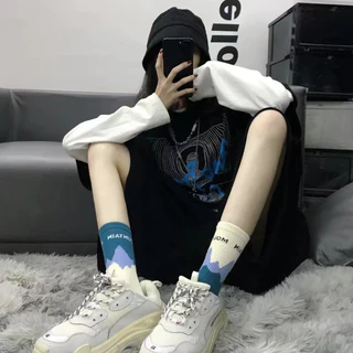 ถุงเท้ากีฬา ผ้าฝ้าย แนวแฟชั่น ใส่ได้ทั้งชายและหญิง Korean street trend socks All cotton breathable long socks