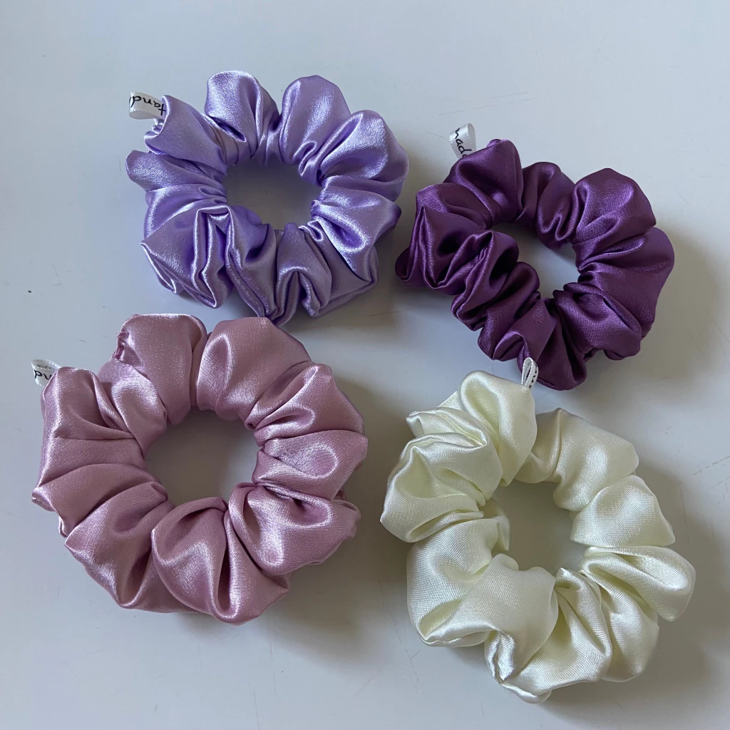 ยางรัดผม Sunny Scrunchies (Large) Collection Premium Satin
