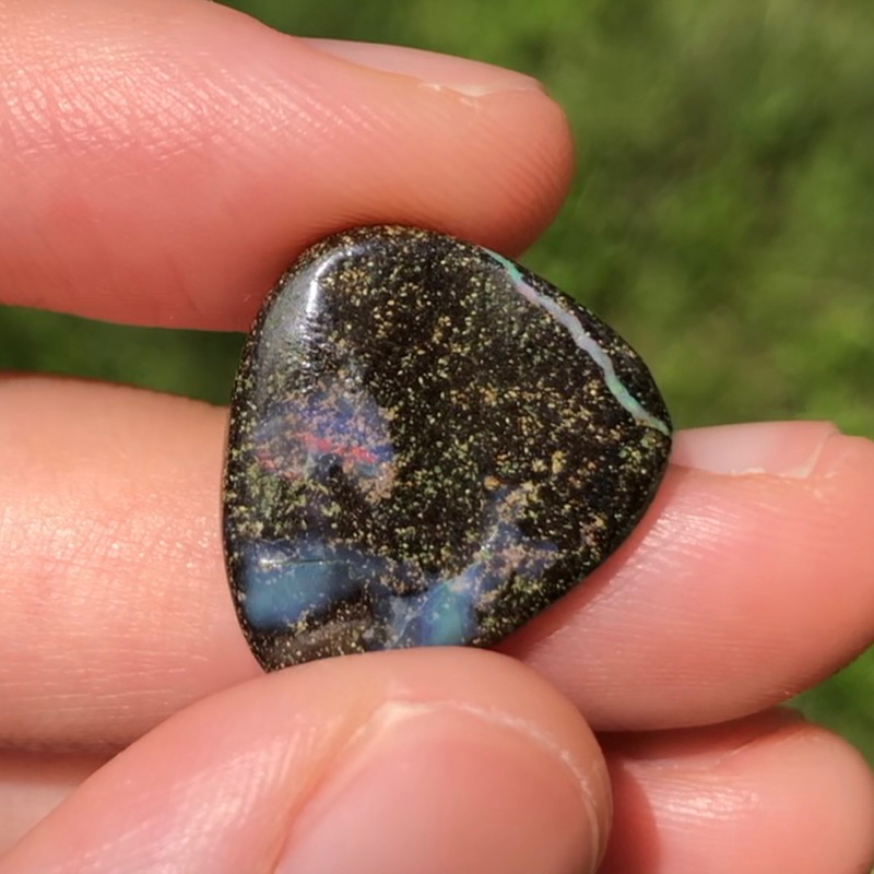 โบลเดอร์โอปอล Australian Boulder Opal 7.60 กะรัต