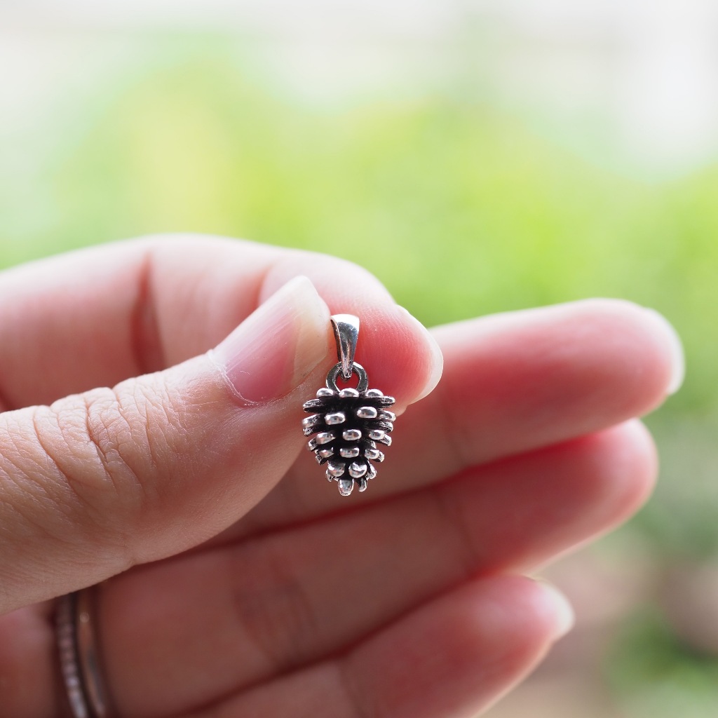 จี้เงินแท้ 92.5% จี้ลูกสน ลูกโอ๊ค อะไหล่เงินแท้ จี้สร้อยคอ จี้ห้อย pinecone charm sterling silver925 / KP4