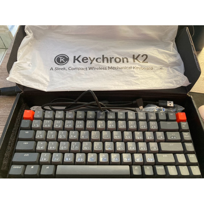 Keychron K2 V2 (Hot-swappable) คีย์บอร์ดไร้สาย 75% พร้อมสวิตช์ Gateron G Pro และไฟ RGB 15 แบบ