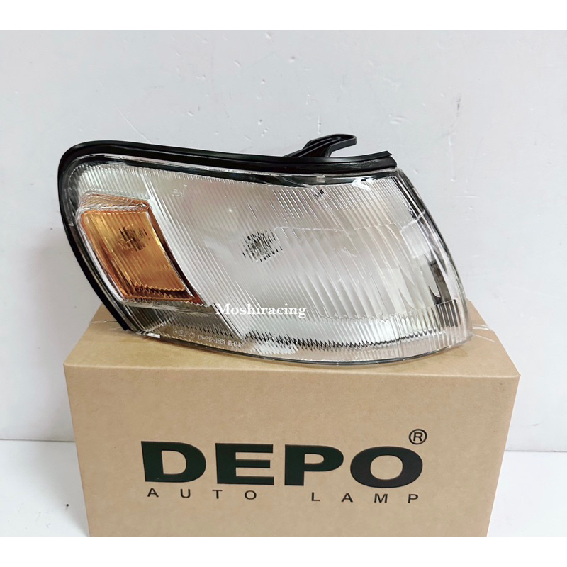 ไฟมุม ไฟเลี้ยว ไฟเลี้ยวมุม TOYOTA COROLLA AE100 AE101 สามห่วง