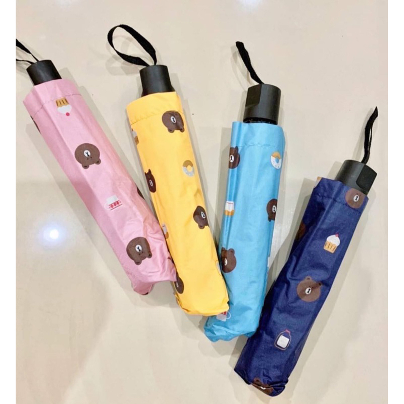 ร่มพับลายหมีบาวมีทั้งหมดสี่สีให้เลือกพกพาสะดวก