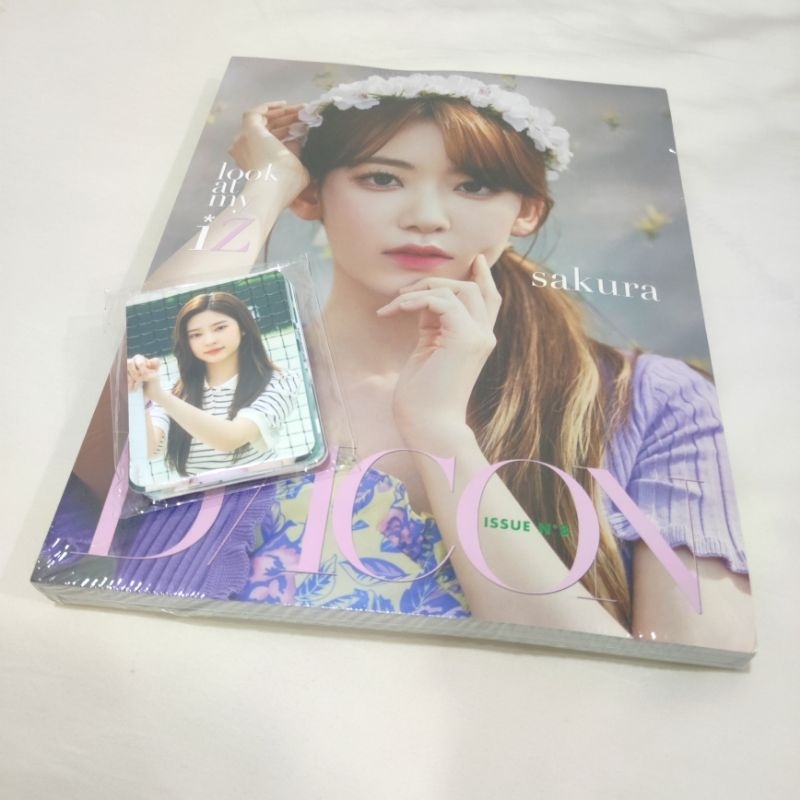 Sakura Graduation Booklet / DICON IZONE SAKURA 2020
