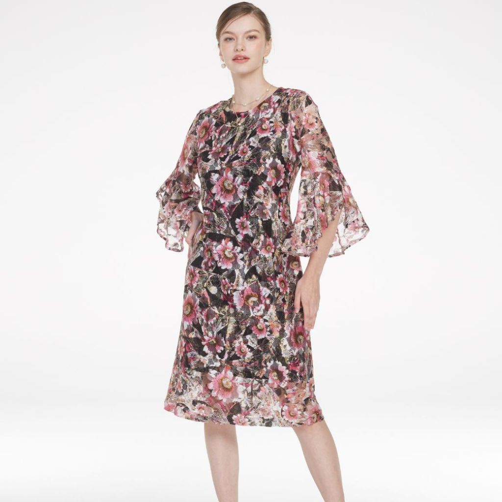 LOF-FI-CIEL Woman's short Dress Gorgeous print lace เดรสสั้น ทรงเข้ารูป แขนสามส่วนแต่งระบาย สีชมพู FAFHPI