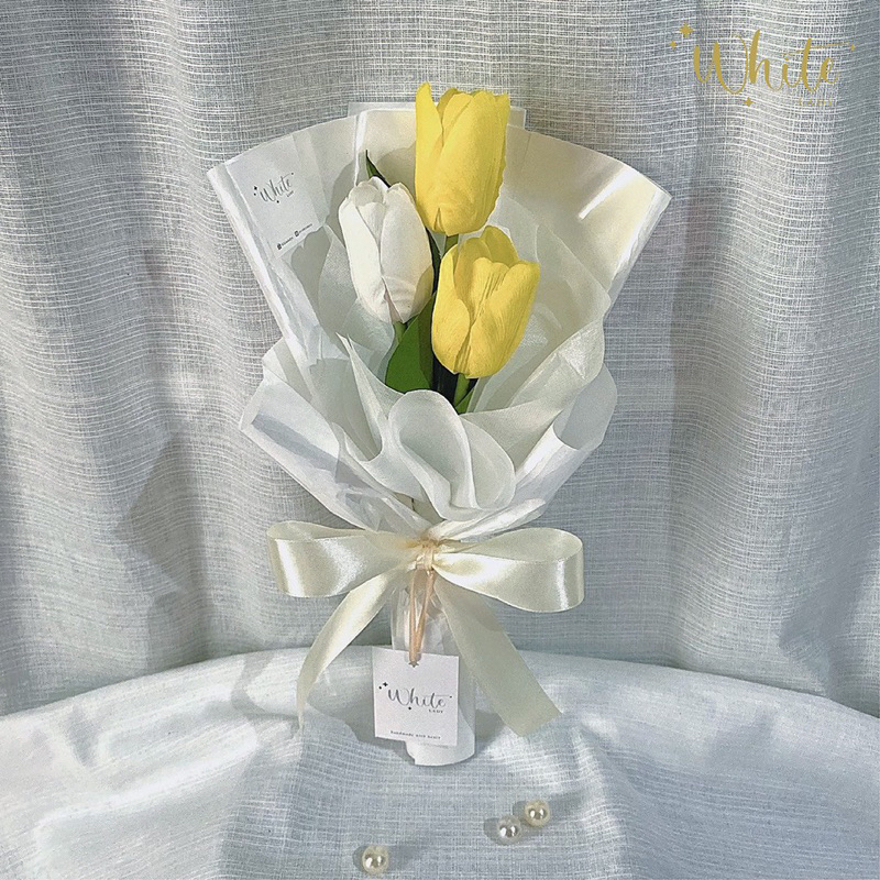 •     • ช่อดอกทิวลิป [ดอกไม้ประดิษฐ์เกรดพรีเมี่ยม]